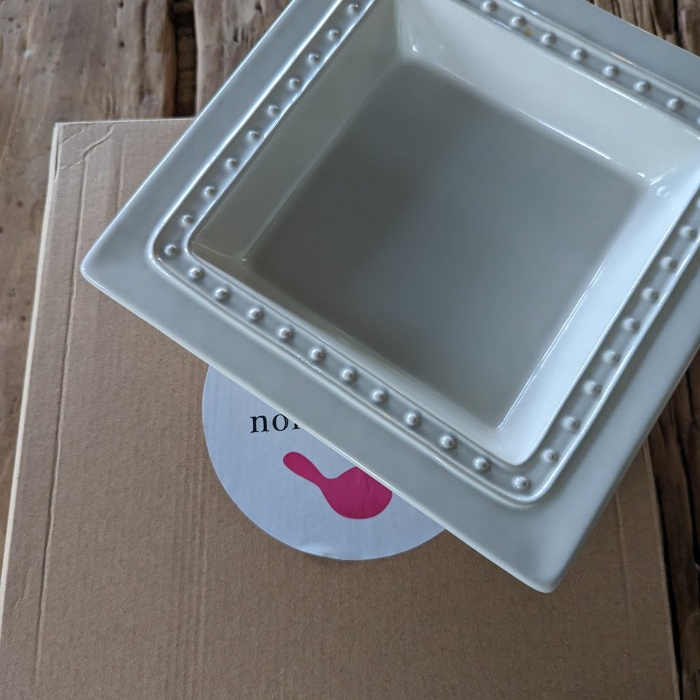 Nora Fleming M8 Cocktail Napkin / Candy Dish Holder Pearl Dot stoneware NIB - M8 - Picture 2 of 4